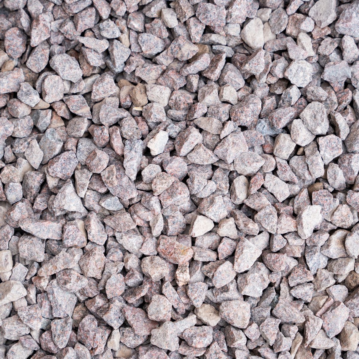 Premium 20mm Pink Granite Chippings 10-20mm | Bulk Bag in Aberfeldy
